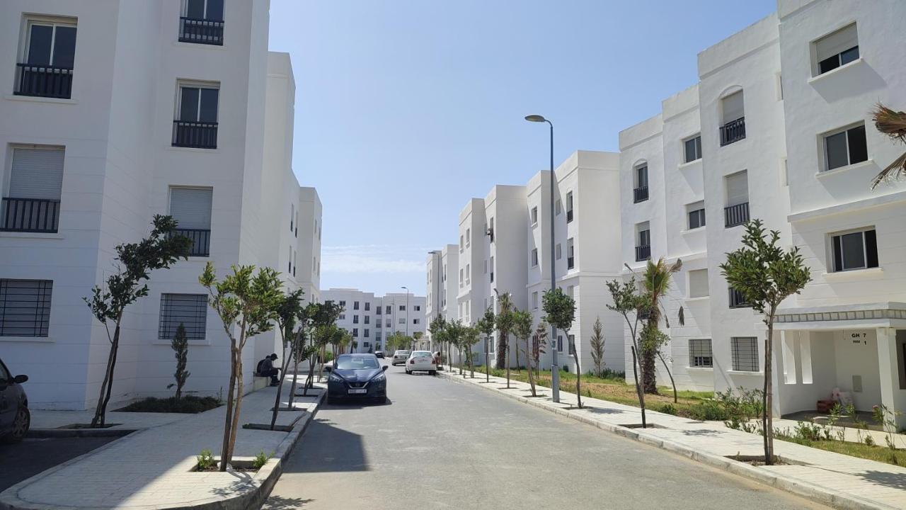 Beachside 2 Bedroom Apartment In Diplomatic Forest Tangier With Free Parking Exterior photo